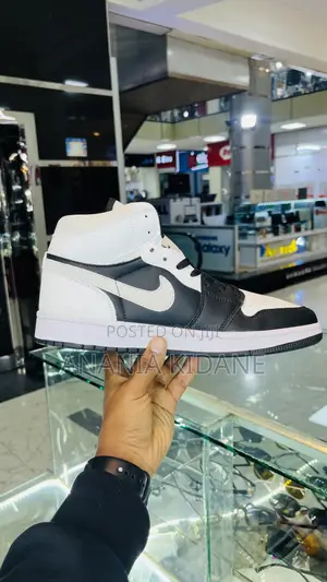 Air Jordan 1