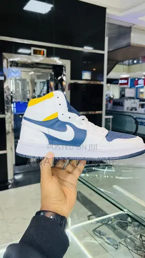 Air Jordan 1