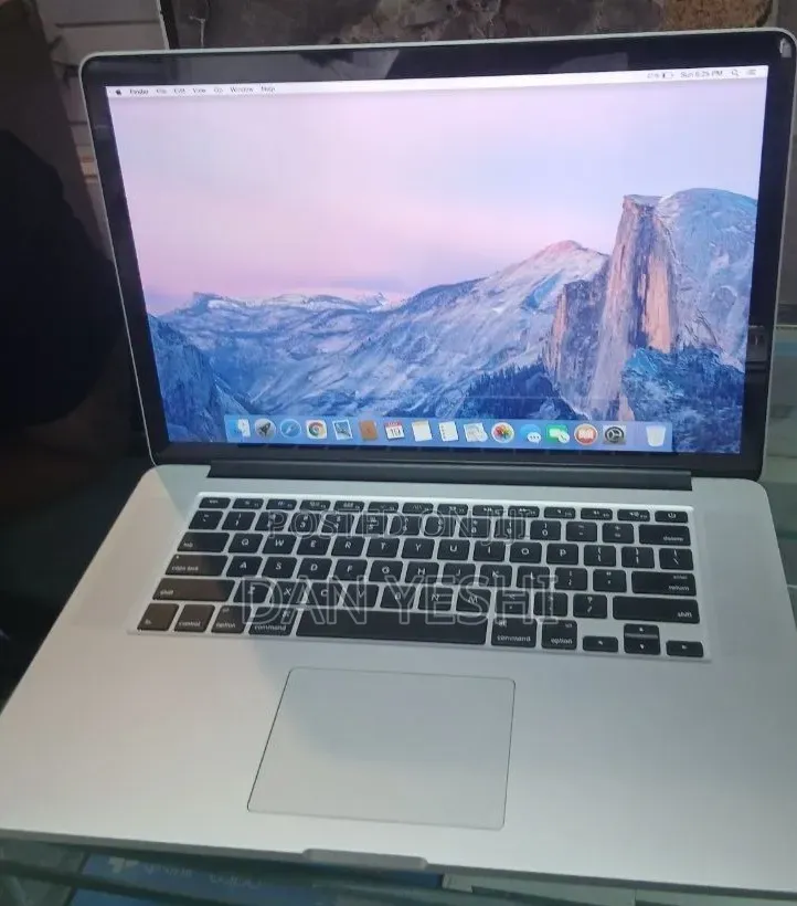 New Laptop Apple MacBook Pro 2015 16GB SSD 512GB