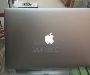 New Laptop Apple MacBook Pro 2015 16GB SSD 512GB