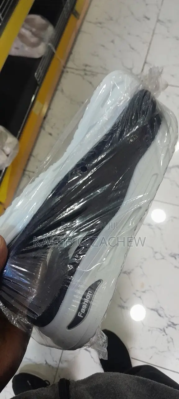 Shoe From China