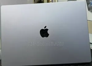 New Laptop Apple MacBook Pro 2021 M1 32GB Apple M1 Pro SSD 512GB