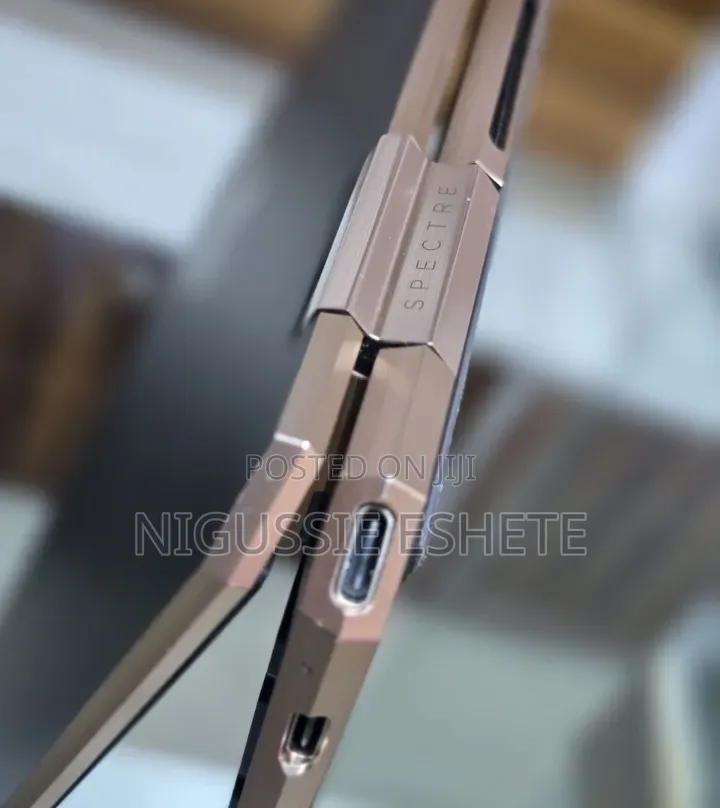 New Laptop HP Spectre X360 16GB Intel Core i7 SSD 1T