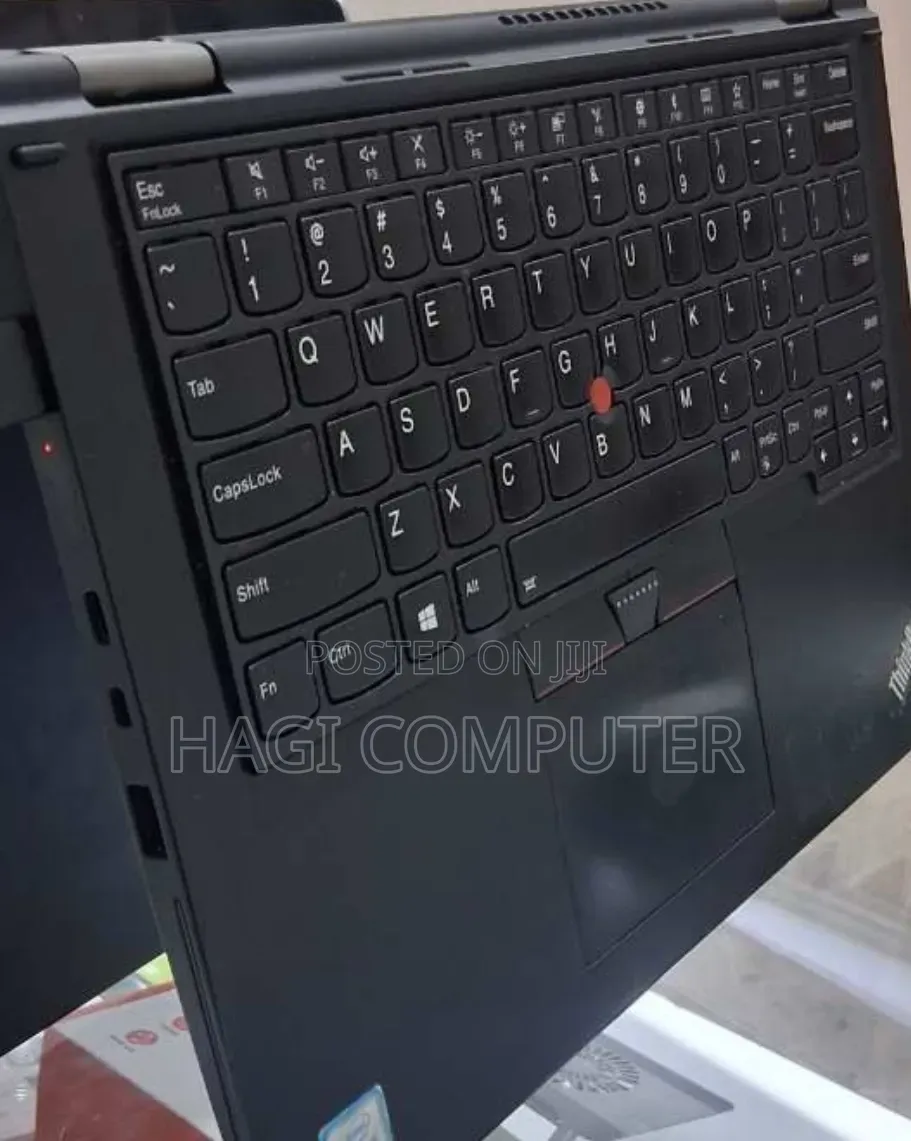 New Laptop Lenovo ThinkPad Yoga 370 8GB Intel Core i5 SSD 512GB