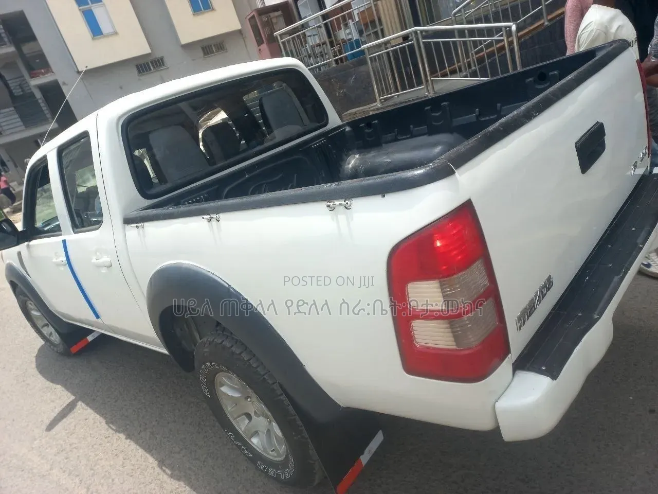 Mazda BT-50 2008 Ivory