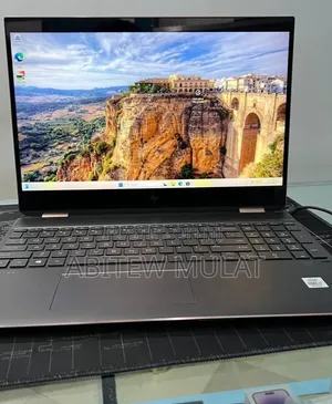 New Laptop HP Spectre X360 16GB Intel Core i7 SSD 512GB