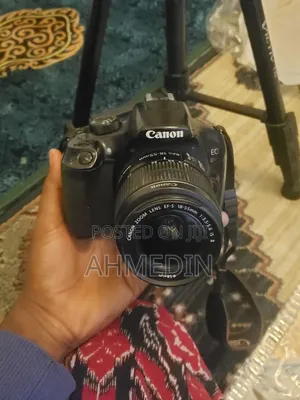 Canon Camera and Stand