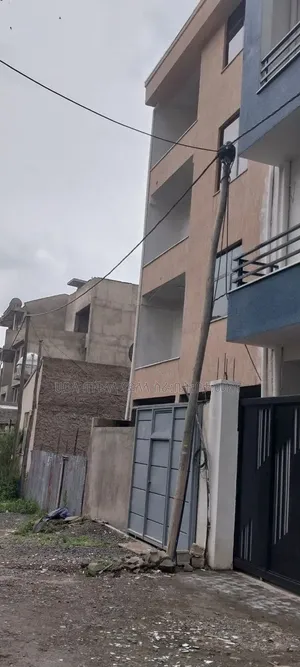 Furnished 8bdrm House in Ayat Area Best, Yeka for sale