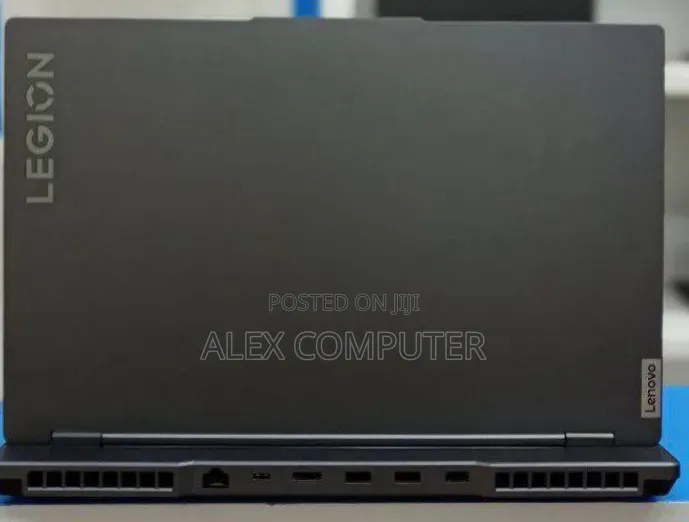 New Laptop Lenovo 16GB AMD Ryzen 7 SSD 512GB
