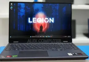 New Laptop Lenovo 16GB AMD Ryzen 7 SSD 512GB