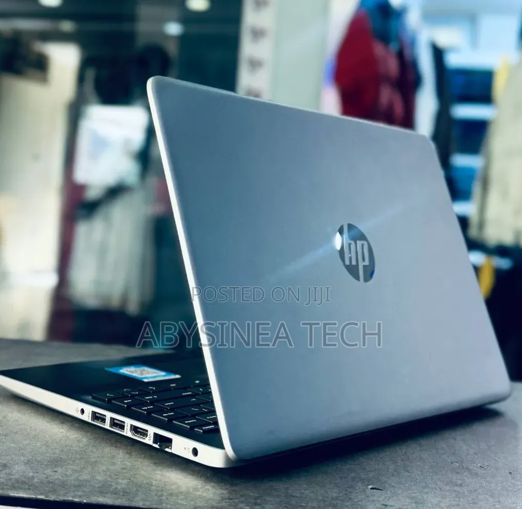 New Laptop HP Pavilion 15 8GB AMD Ryzen 7 SSD 256GB