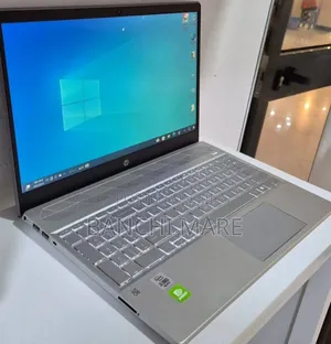 New Laptop HP Pavilion 15 8GB Intel Core i5 SSD 512GB