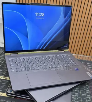 New Laptop Lenovo Yoga 7i 16GB Intel Core Ultra 7 SSD 512GB