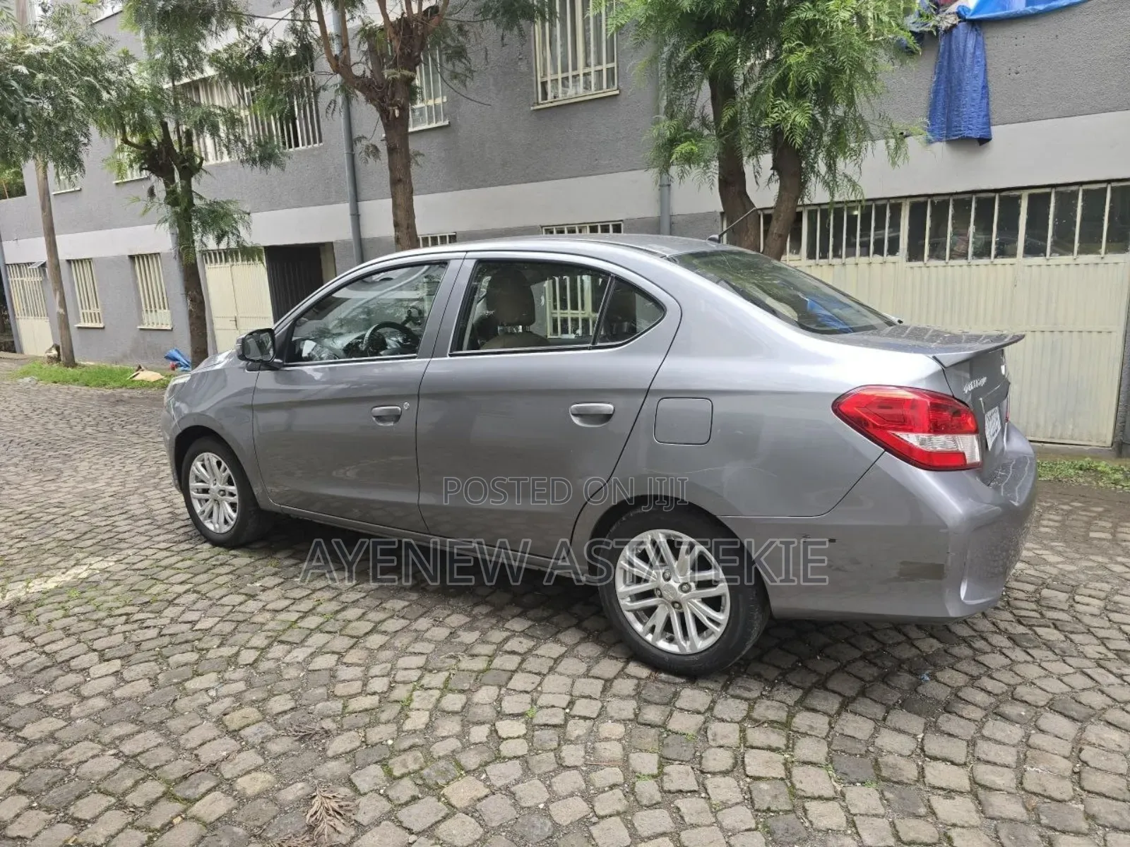 Mitsubishi Attrage 2022 Gray