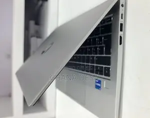 New Laptop HP 630 16GB Intel Core i5 SSD 512GB