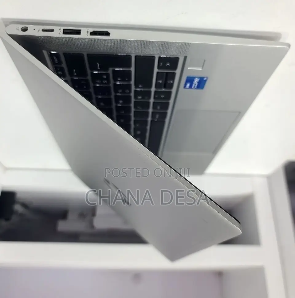 New Laptop HP 630 16GB Intel Core i5 SSD 512GB