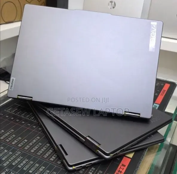 New Laptop Yoga 16GB Intel Core Ultra 7 SSD 512GB