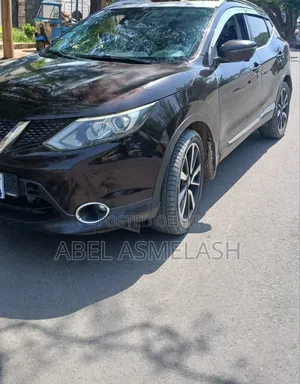 Nissan Qashqai 2017 Black