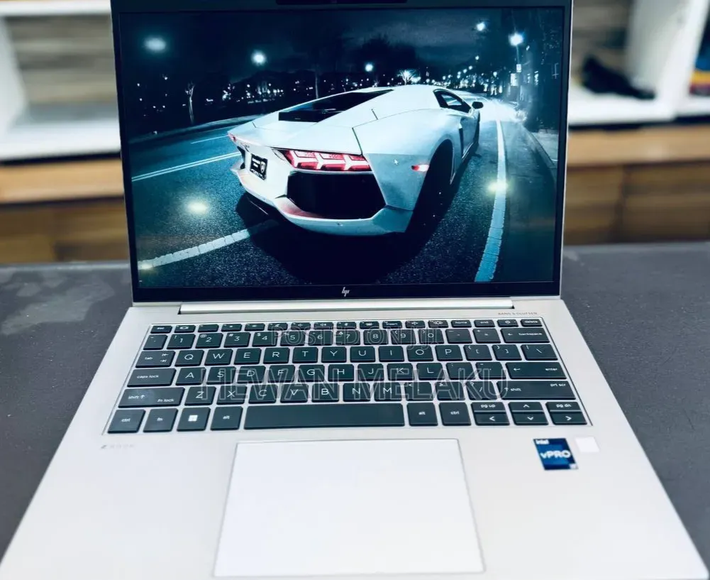 New Laptop HP ZBook 15 16GB Intel Core i9 SSD 512GB