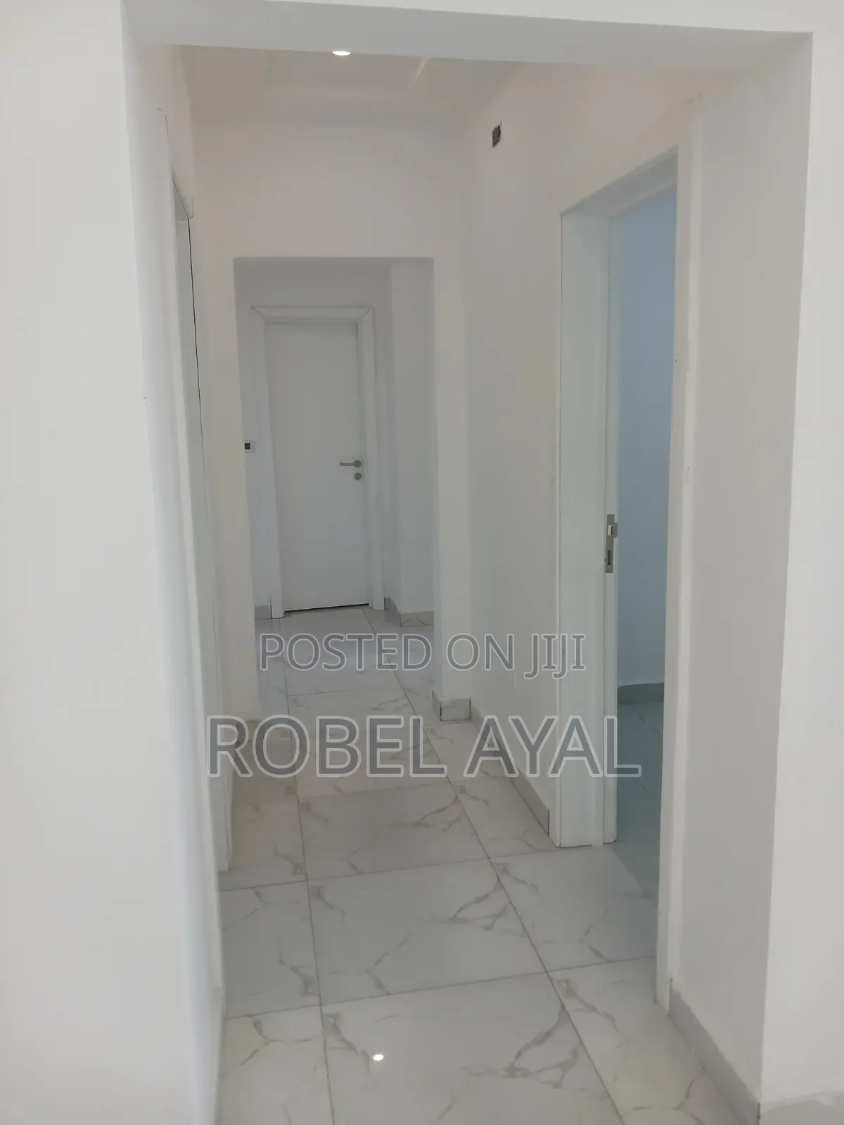 3bdrm Apartment in Golden Properties, Bole for sale