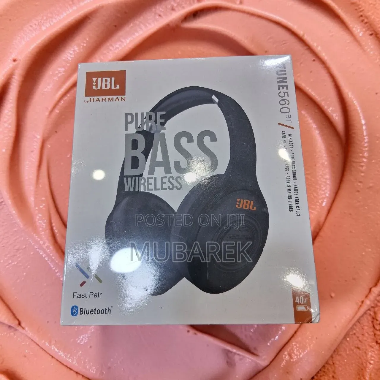 Seamless Hands-FreeCalling:JBL Tune 560BT Wireless BluetoothHeadphones
