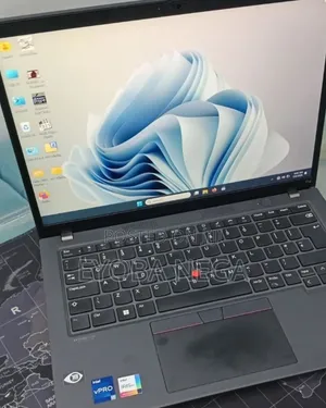 New Laptop Lenovo ThinkPad T14 16GB Intel Core i7 SSD 256GB