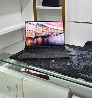 New Laptop Dell XPS 13 16GB Intel Core i7 SSD 512GB
