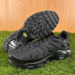 Nike Air Max Plus (TN),