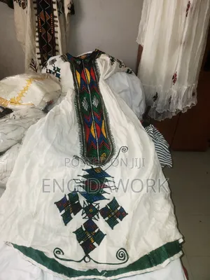 ከጥጥ የተሰሩ አልባሳት