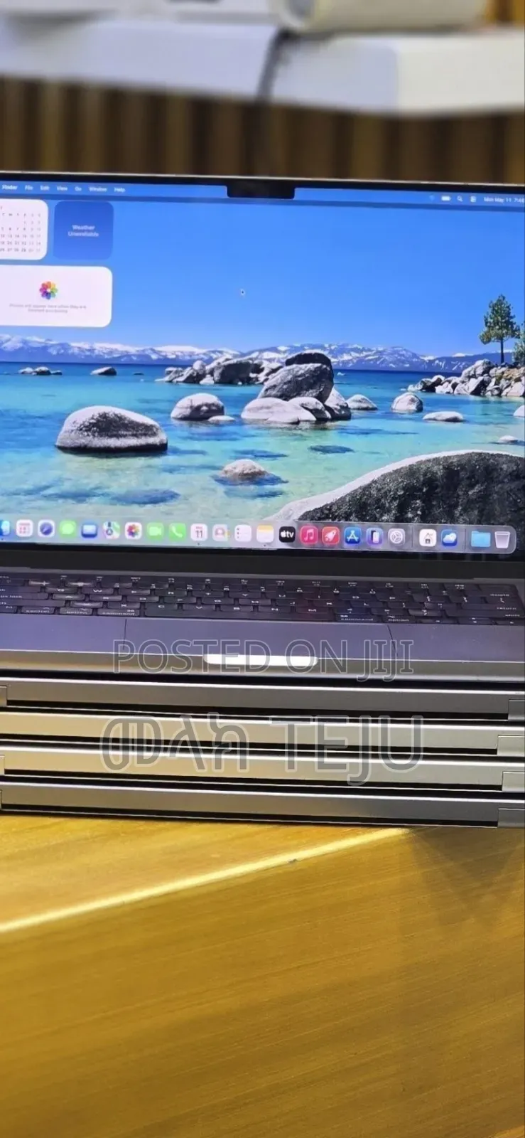 New Laptop Apple MacBook Pro 16GB Intel Core i7 SSD 512GB