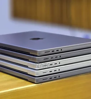 New Laptop Apple MacBook Pro 2021 M1 16GB Apple M1 Pro SSD 512GB