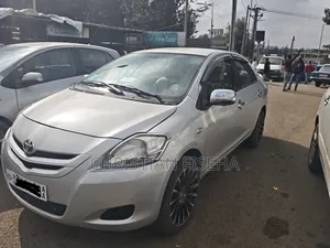 Toyota Yaris 2008 Silver