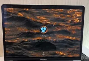 New Laptop Apple MacBook Pro 2020 M1 16GB Apple M1 Pro SSD 512GB