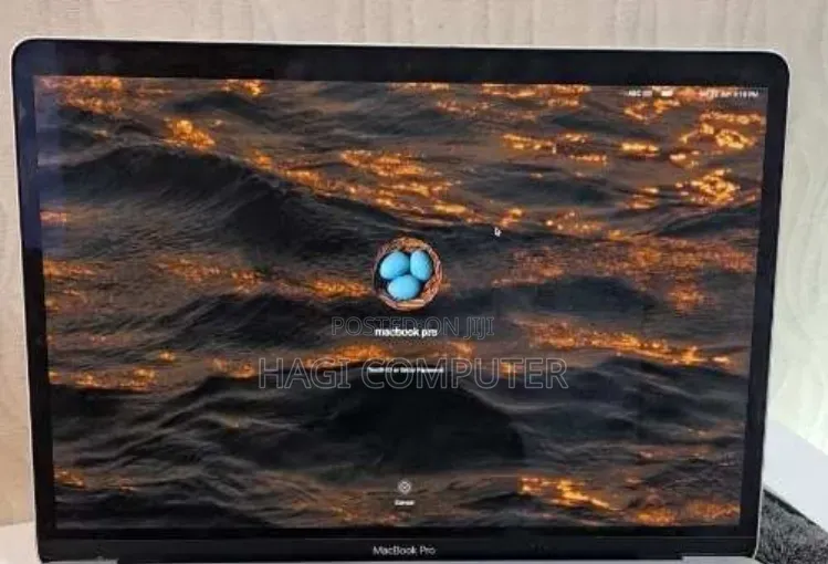 New Laptop Apple MacBook Pro 2020 M1 16GB Apple M1 Pro SSD 512GB