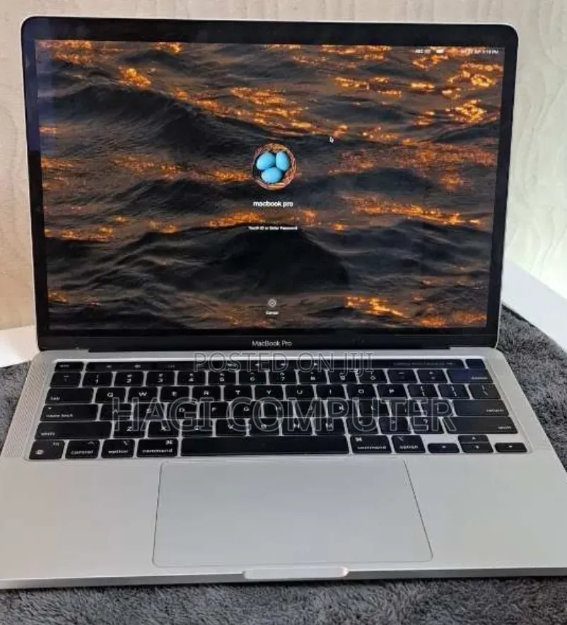New Laptop Apple MacBook Pro 2020 M1 16GB Apple M1 Pro SSD 512GB