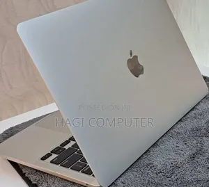 New Laptop Apple MacBook Pro 2020 M1 16GB Apple M1 Pro SSD 512GB