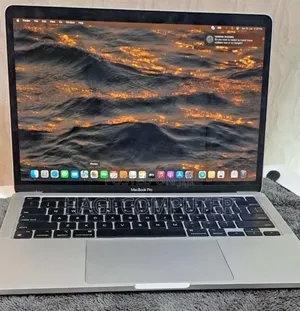 New Laptop Apple MacBook Pro 2020 M1 16GB Apple M1 Pro SSD 512GB