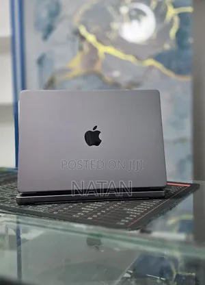 New Laptop Apple MacBook Pro 2021 M1 32GB Apple M1 Pro SSD 512GB