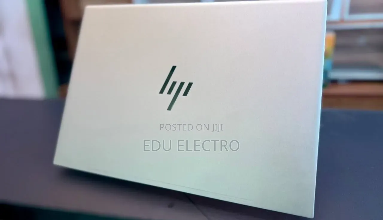 New Laptop HP Envy x360 12GB Intel Core i7 SSD 512GB