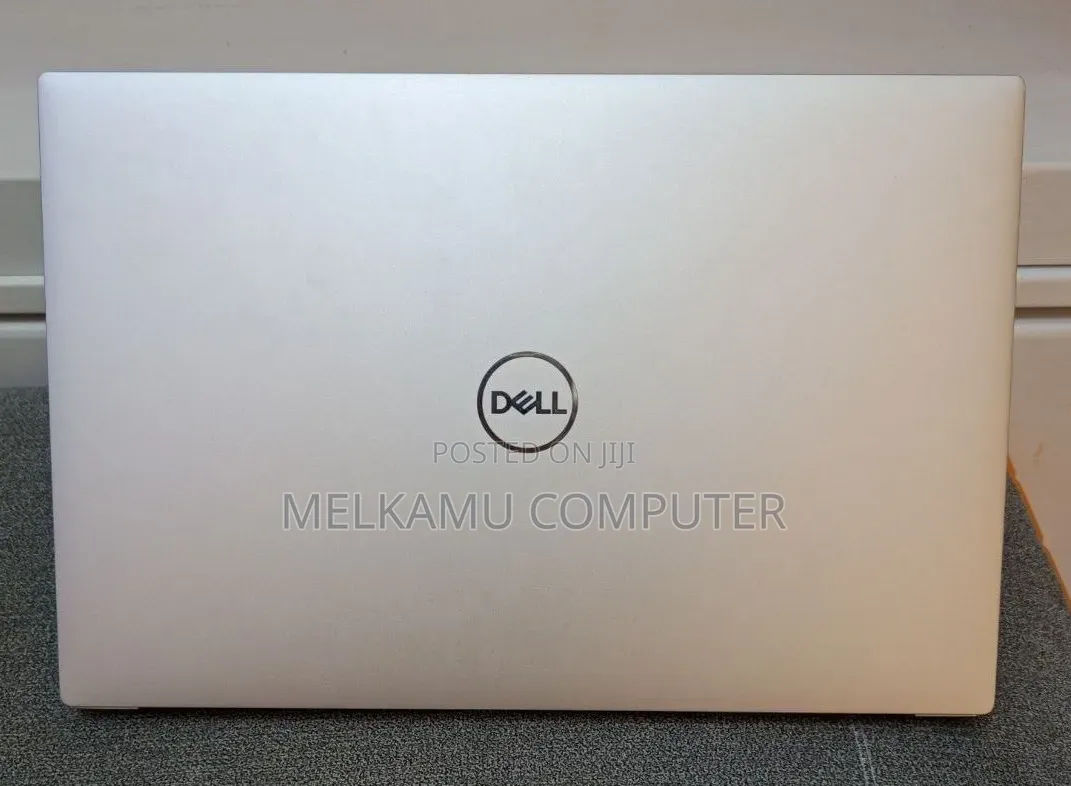 New Laptop Dell XPS 15 9500 16GB Intel Core i7 SSD 512GB