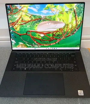 New Laptop Dell XPS 15 9500 16GB Intel Core i7 SSD 512GB