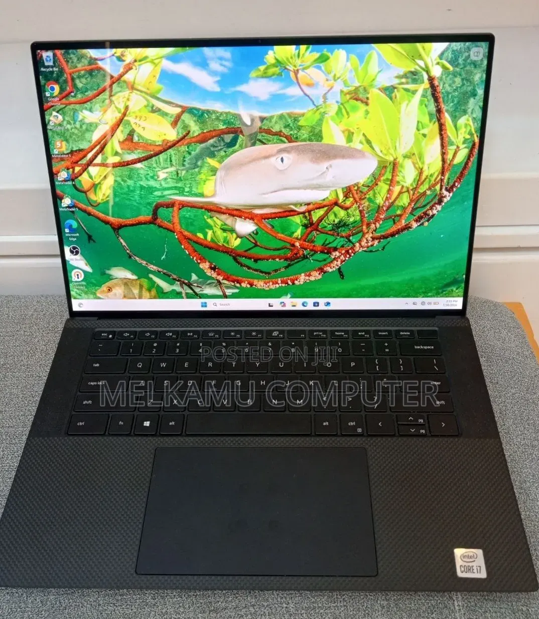 New Laptop Dell XPS 15 9500 16GB Intel Core i7 SSD 512GB