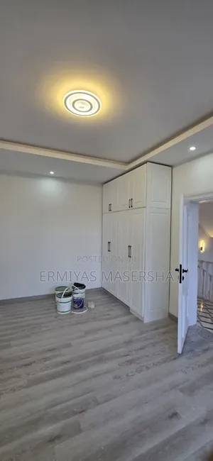 Furnished 7bdrm House in Yeka for sale
