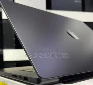 New Laptop Apple MacBook Pro 2023 M3 Max 36GB Apple M3 Max SSD 1T