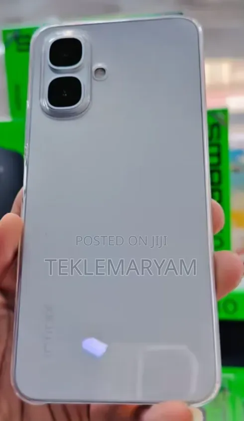 New Infinix Smart 10 64 GB White