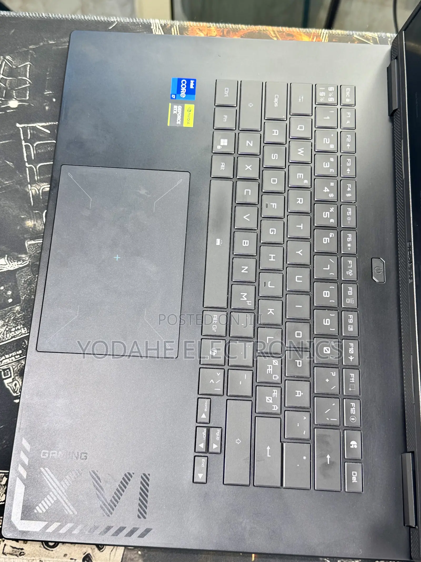 New Laptop Gigabyte GAMING A16 16GB Intel Core i7 SSD 1T