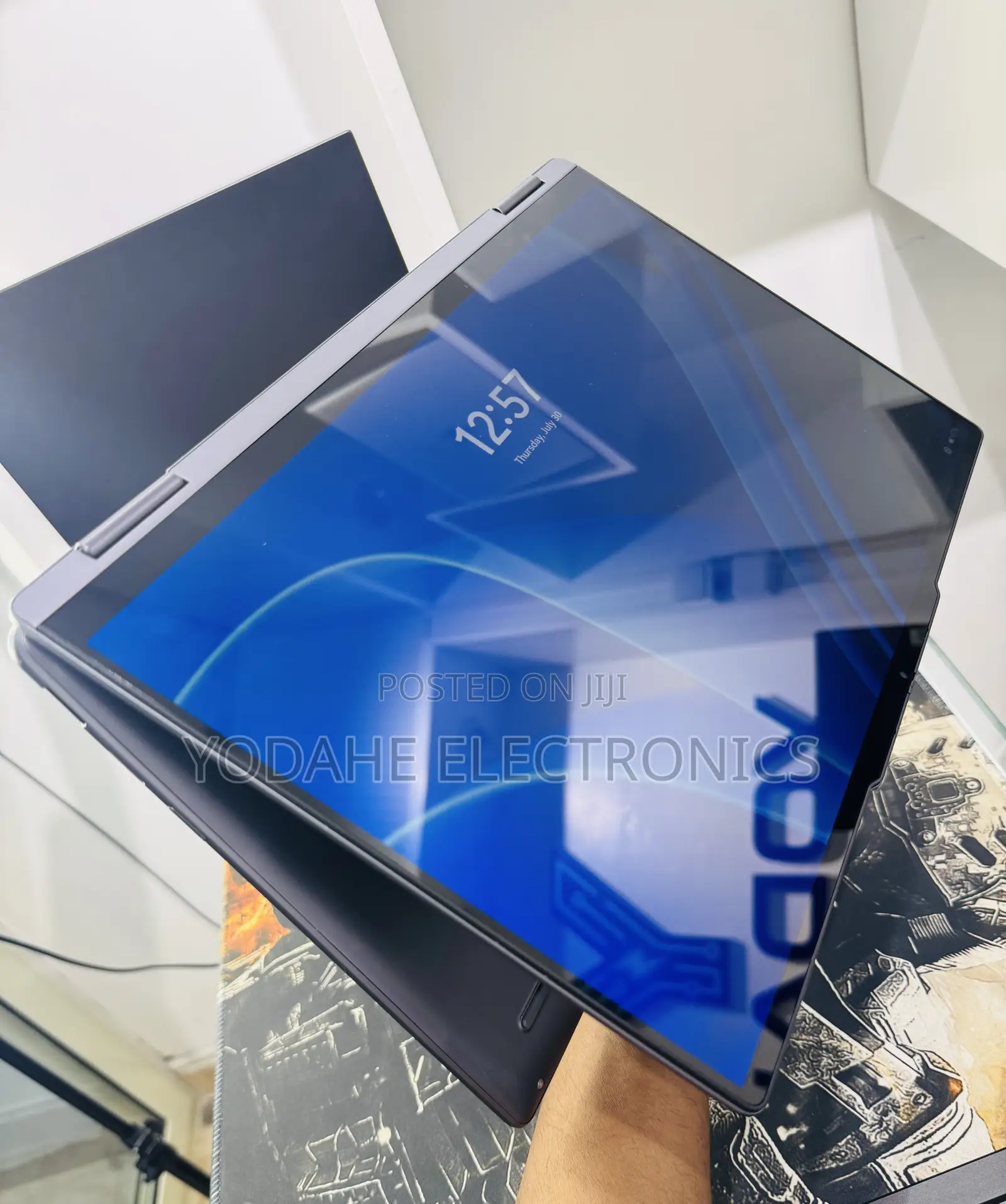 New Laptop Lenovo Yoga 7i 16GB Intel Core i7 SSD 512GB