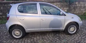 Toyota Vitz 1.0 FWD 5dr 2001 Silver
