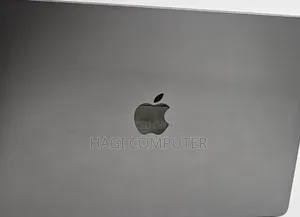 New Laptop Apple MacBook Air 2024 M3 8GB Apple M3 SSD 512GB