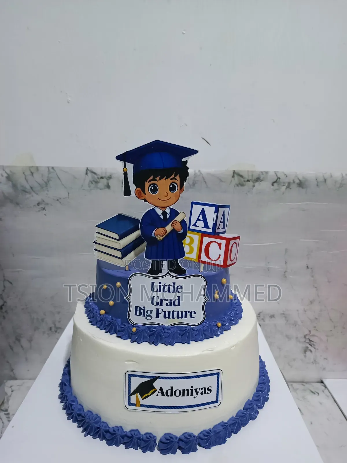 Graduation Cakes